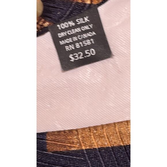 Vintage Metropolitan Museum of Art Silk Tie Abstract Architectural Pattern - Picture 9 of 10